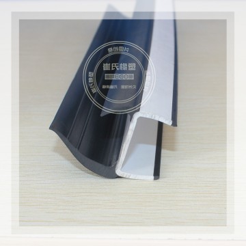 30#通用型貨車車廂密封條,干貨箱橡膠密封條,PVC復合軟硬共擠密封條 30#通用型貨車車廂密封條,干貨箱橡膠密封條,PVC復合軟硬共擠密封條