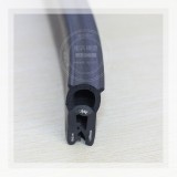 27鋼絲上泡密封橡膠條，三元乙丙復(fù)合式密封條 三元乙丙鋼絲加線膠條 機械邊緣保護條